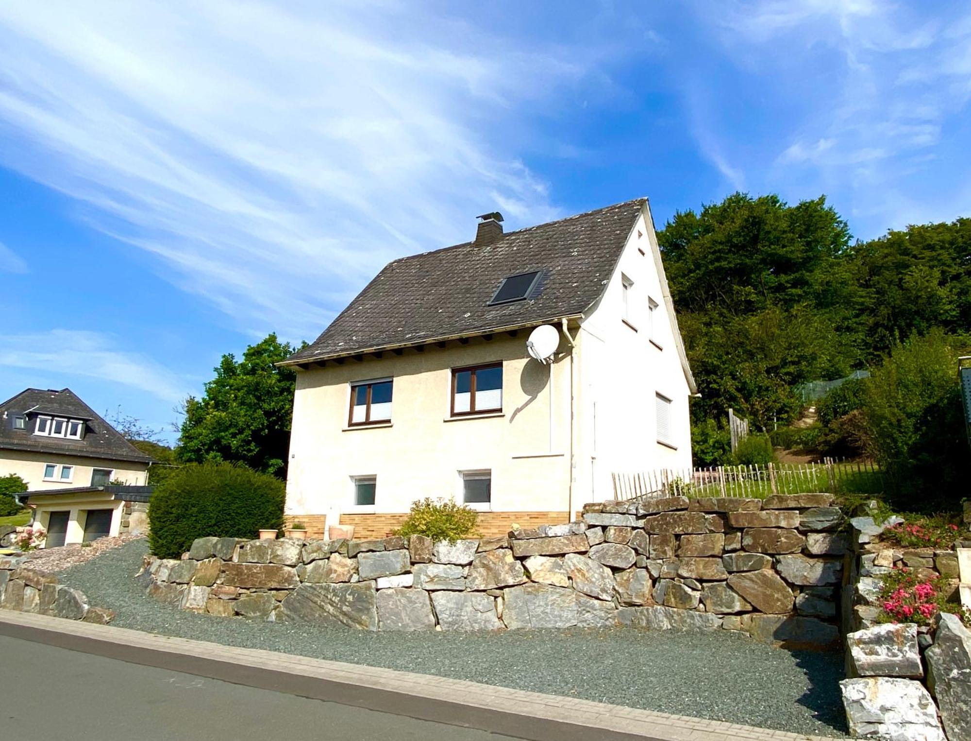 Apartmenthaus Ruhezeit Bad Endbach Exterior foto